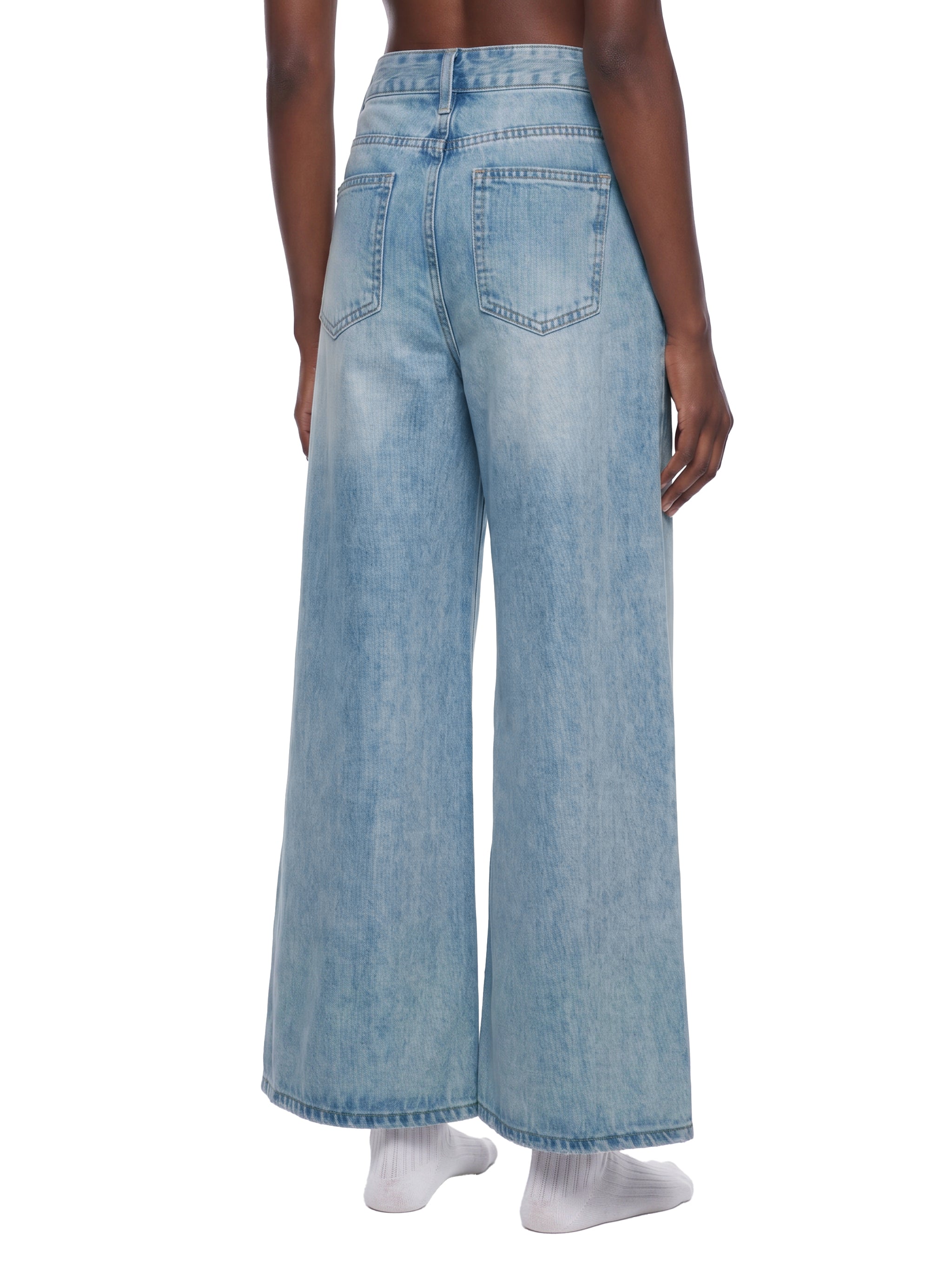 Women’s Vintage Wash Wide Leg Jeans